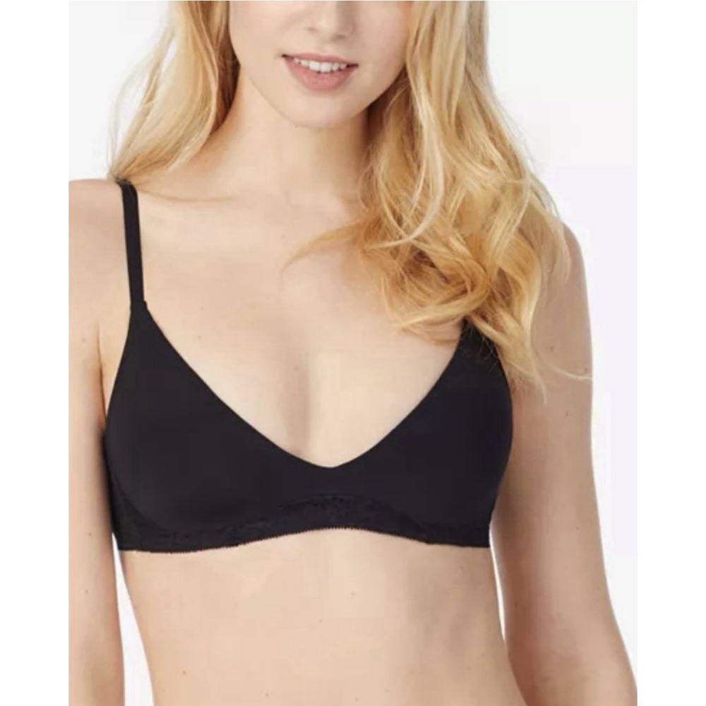 On Gossamer Mesh Convertible T-Shirt Bra Wire Free Lift Sleek & Lace Black 34C